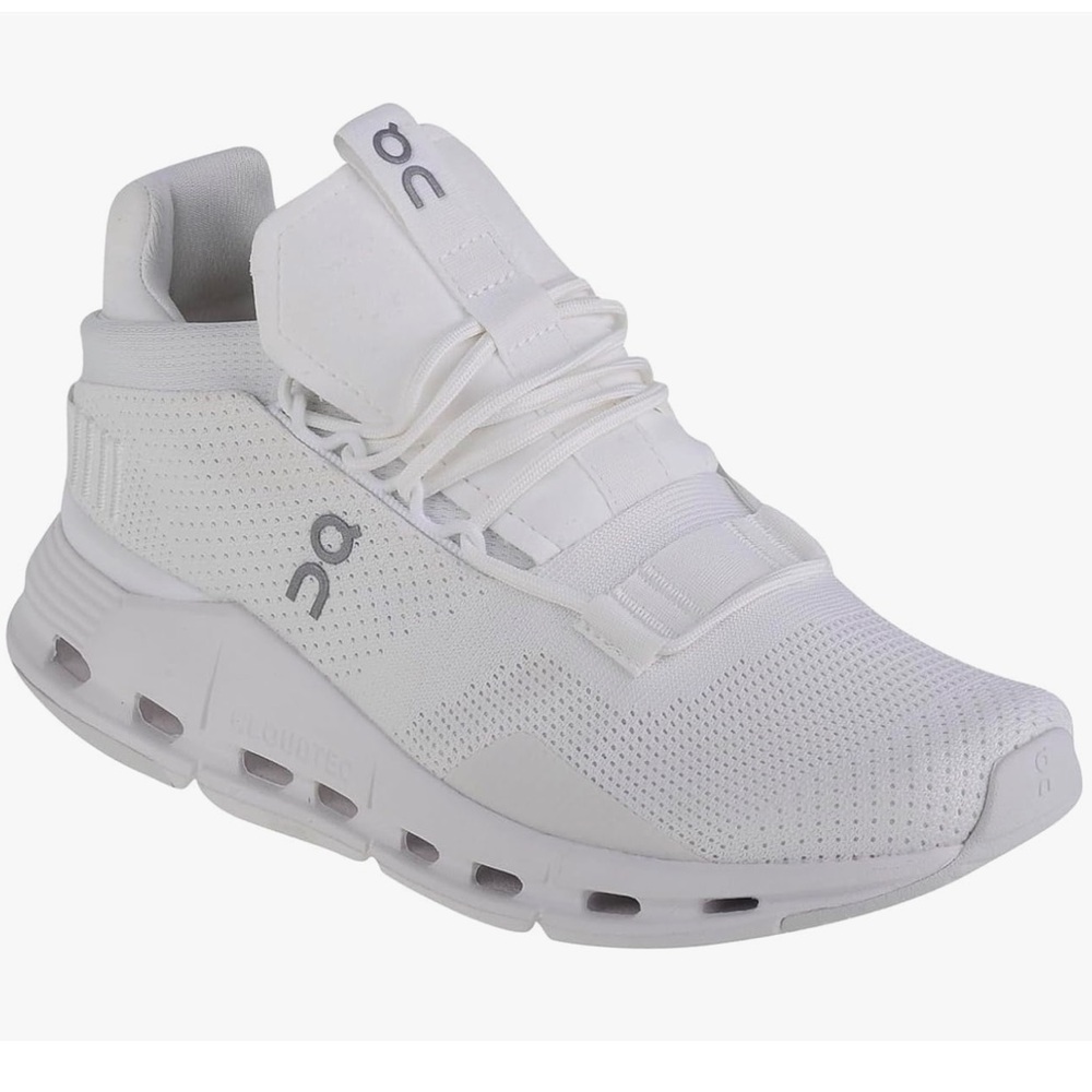 On Women’s Cloudnova Sneakers size 8.5. White. worn condition